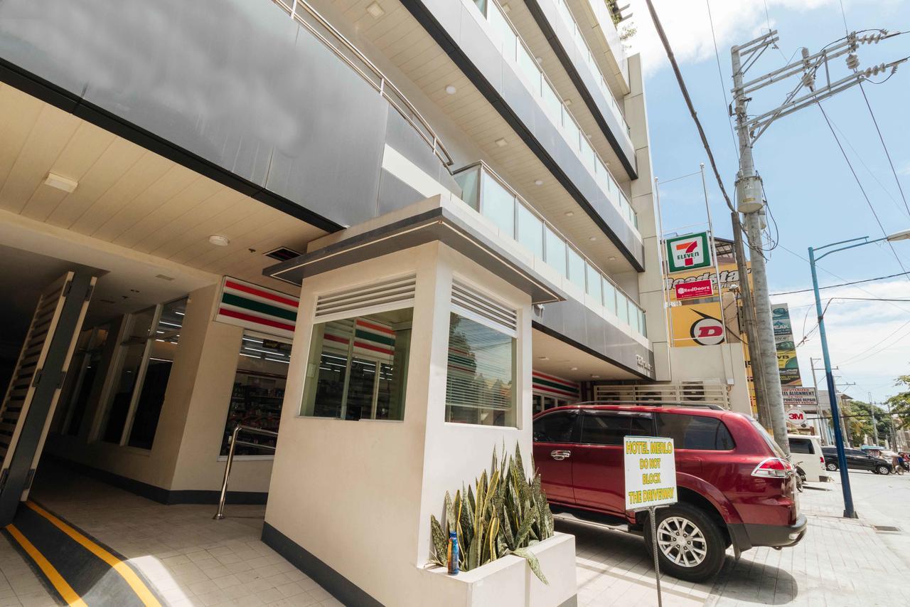 Reddoorz Premium @ Sampaloc Makati Hotel Makati City Buitenkant foto