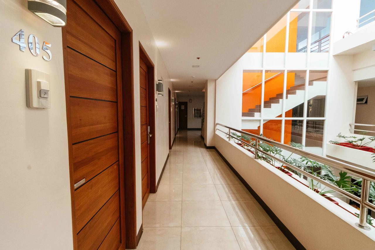 Reddoorz Premium @ Sampaloc Makati Hotel Makati City Buitenkant foto