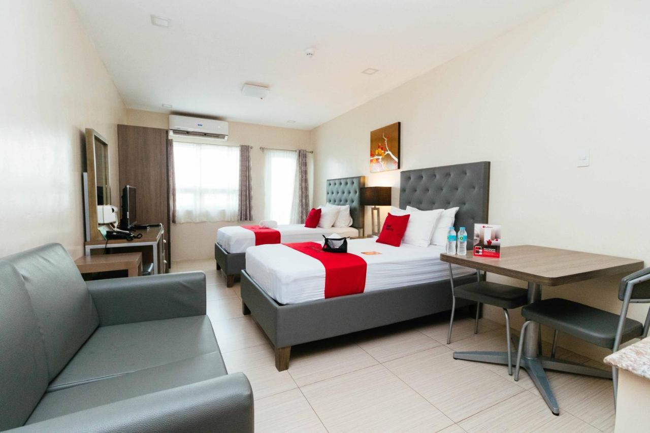 Reddoorz Premium @ Sampaloc Makati Hotel Makati City Buitenkant foto