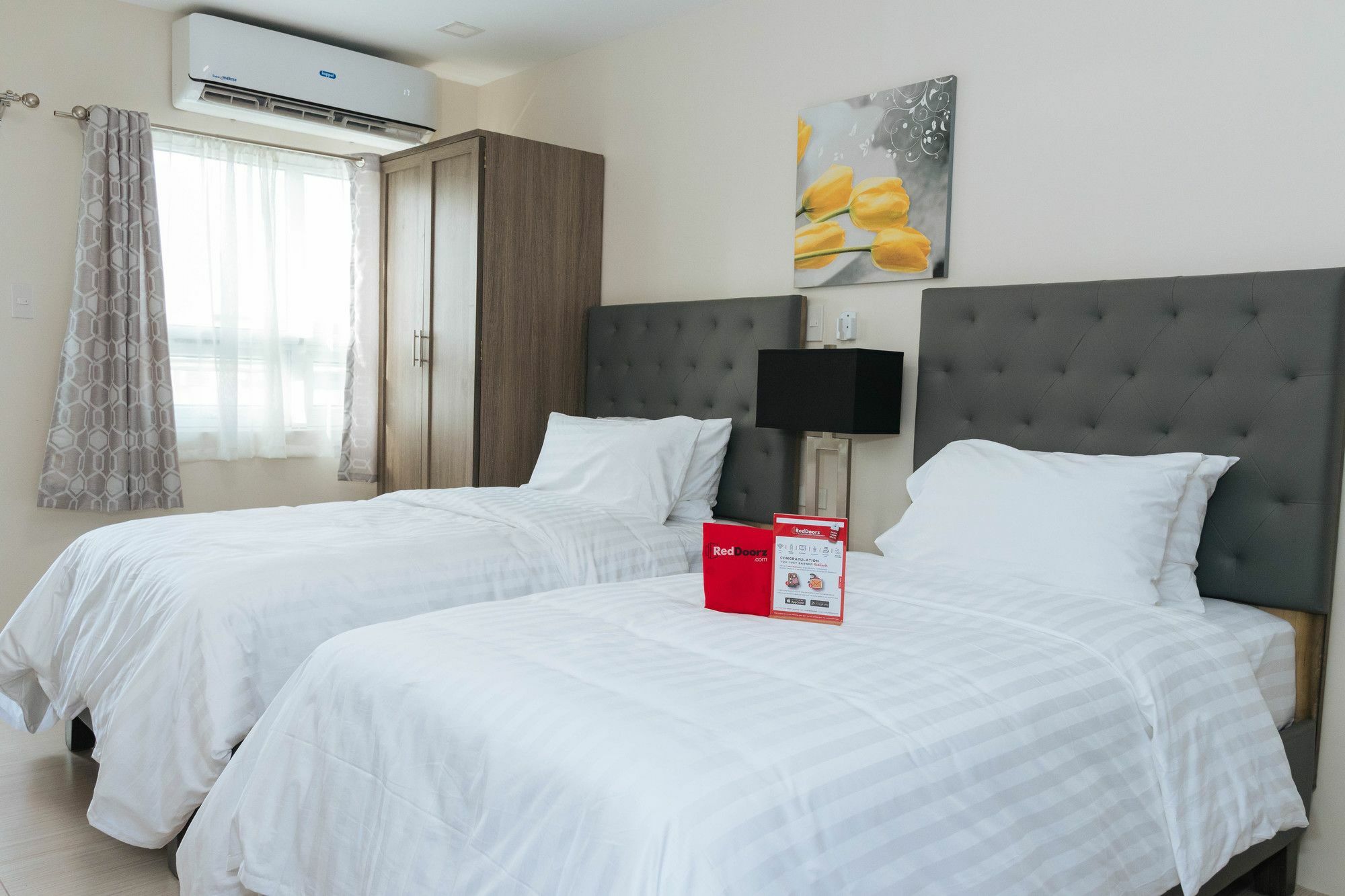 Reddoorz Premium @ Sampaloc Makati Hotel Makati City Buitenkant foto