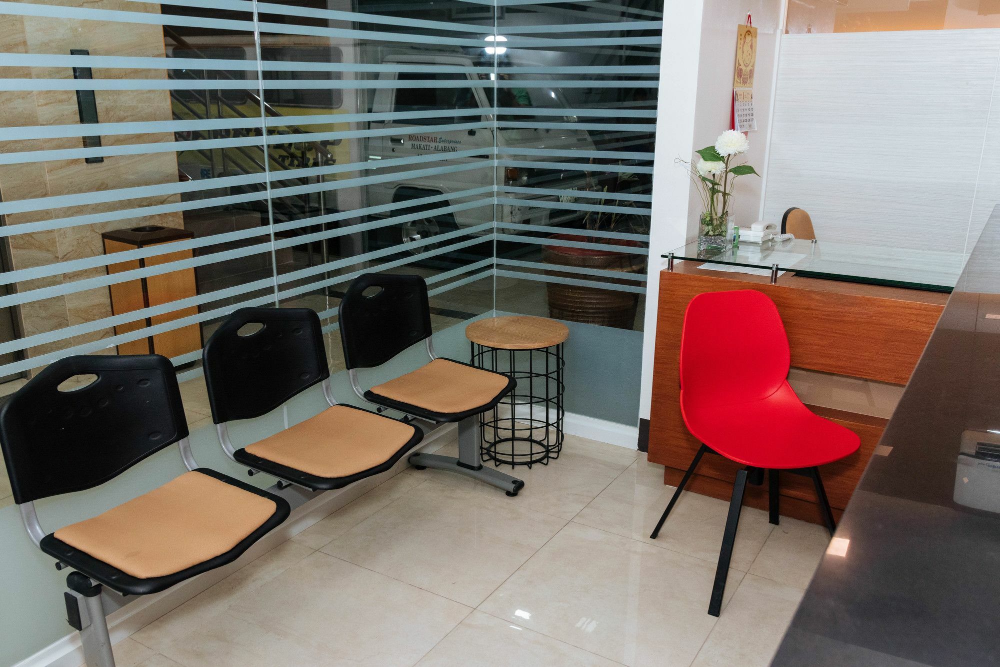 Reddoorz Premium @ Sampaloc Makati Hotel Makati City Buitenkant foto